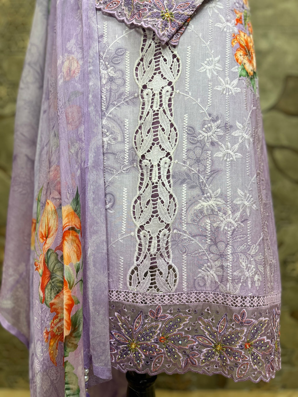 Pakistani Style Cambric Unstitched Suit | Digital Print Front & Back | Thread Embroidery And Boring Work | Lacework on Sleeves & Ghera | Digital Print Chiffon Dupatta | Ethnic Wear for Women