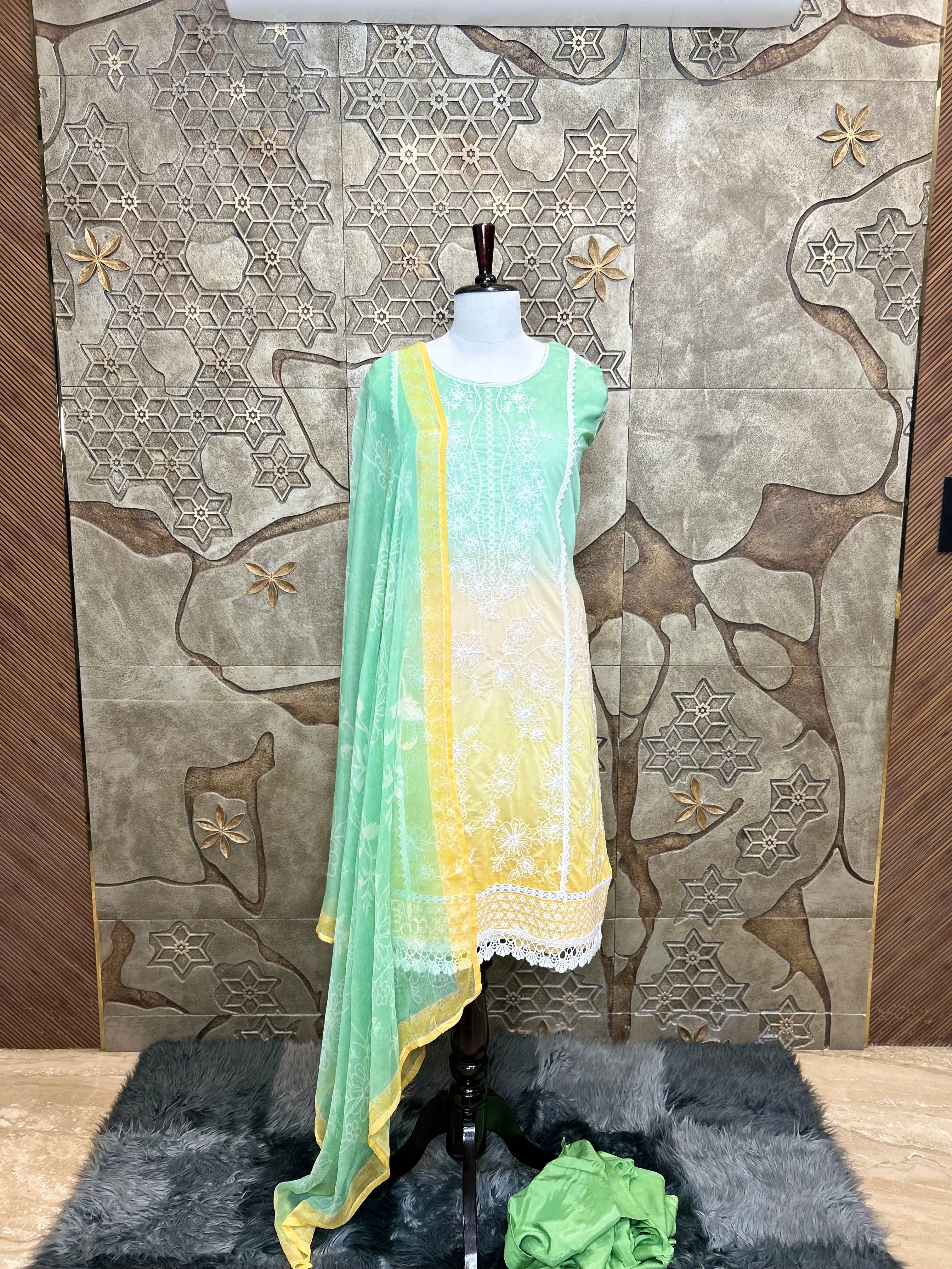 Ombre Shade Mul Cotton Unstitched Suit | Floral Thread Embroidery & Cutdana Handwork | Lacework Ghera and Sleeves | Digital Print Back And Chiffon Dupatta