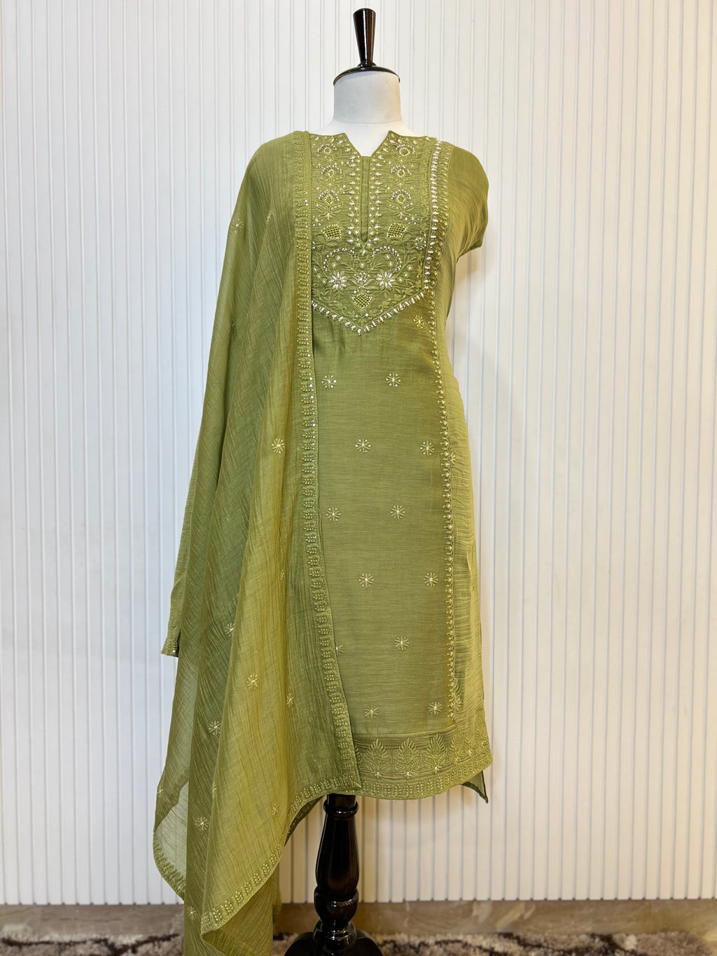 Mul Cotton Embroidered Unstitched Suit Set with Hand Beads Work & Embroidered Mul Cotton Dupatta | Premium Ethnic Salwar Suit Material for Women