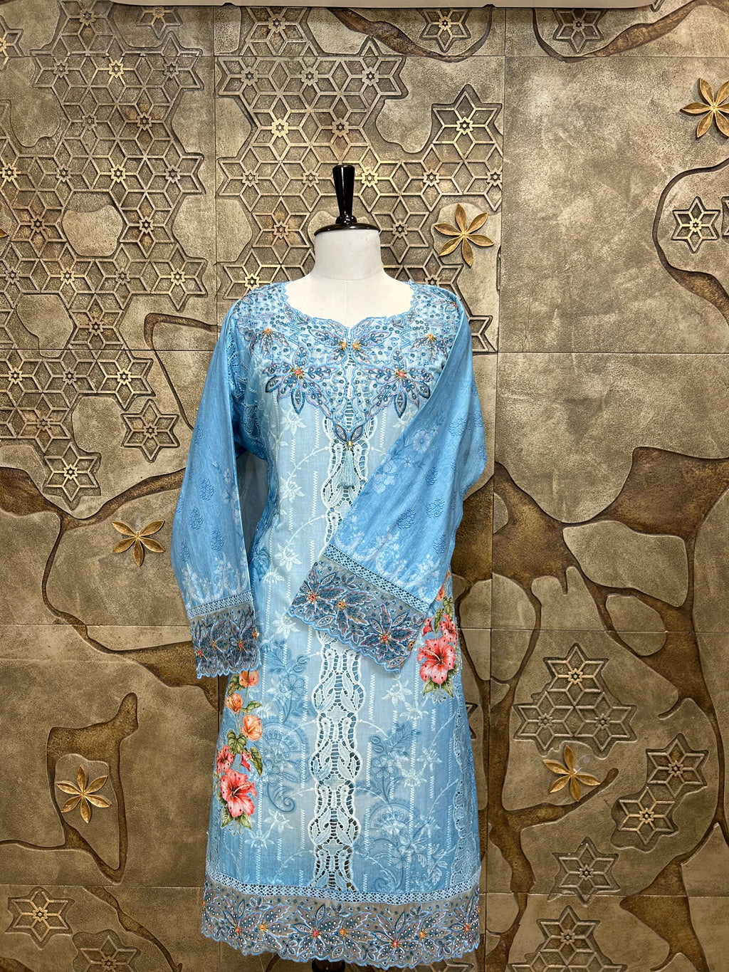 Pakistani Style Cambric Unstitched Suit | Digital Print Front & Back | Thread Embroidery And Boring Work | Lacework on Sleeves & Ghera | Digital Print Chiffon Dupatta | Ethnic Wear for Women