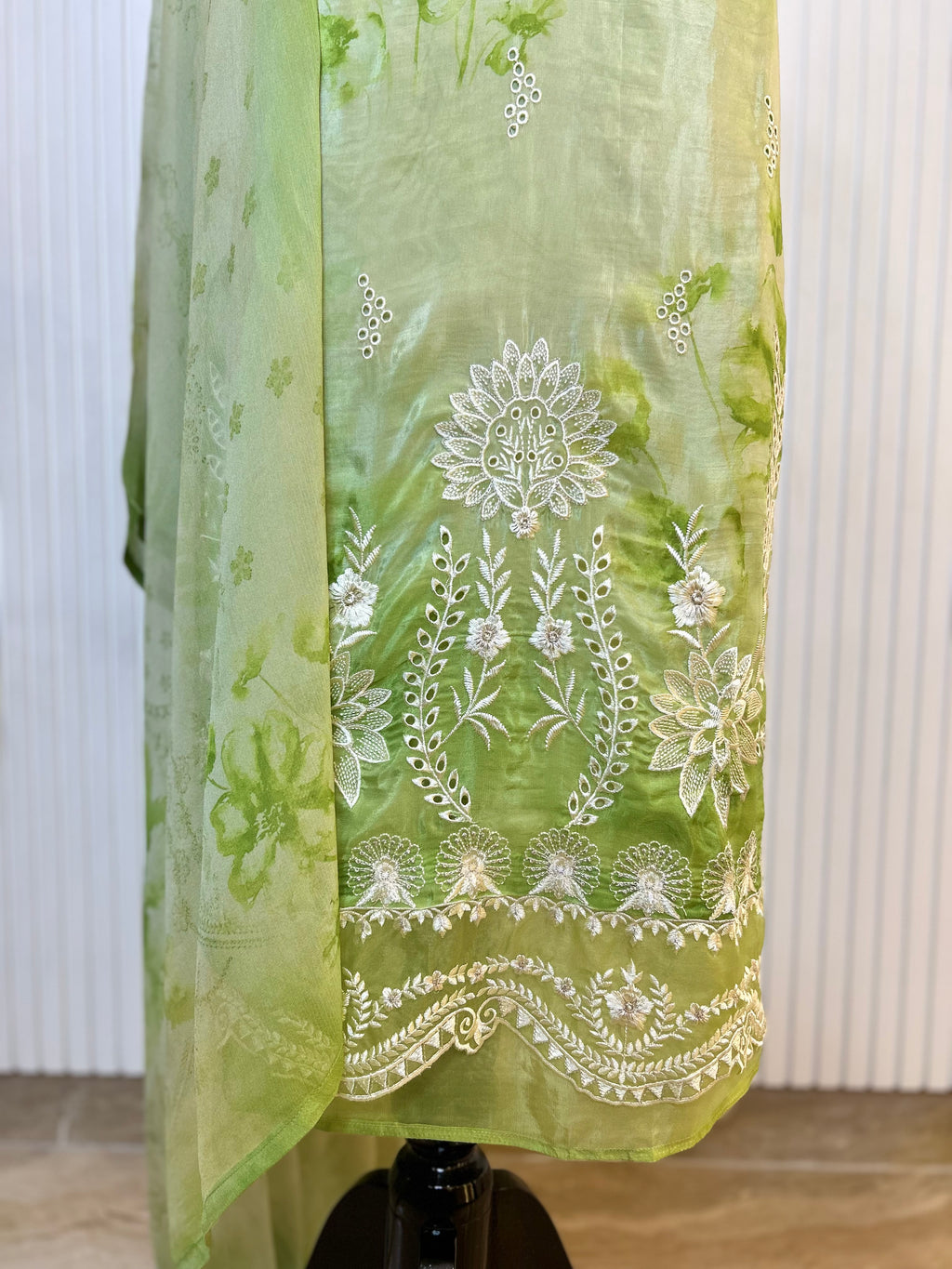 Glass Organza Embroidered Unstitched Suit With Chemical Print Front & Back Paired With Chinon Digital Print Dupatta