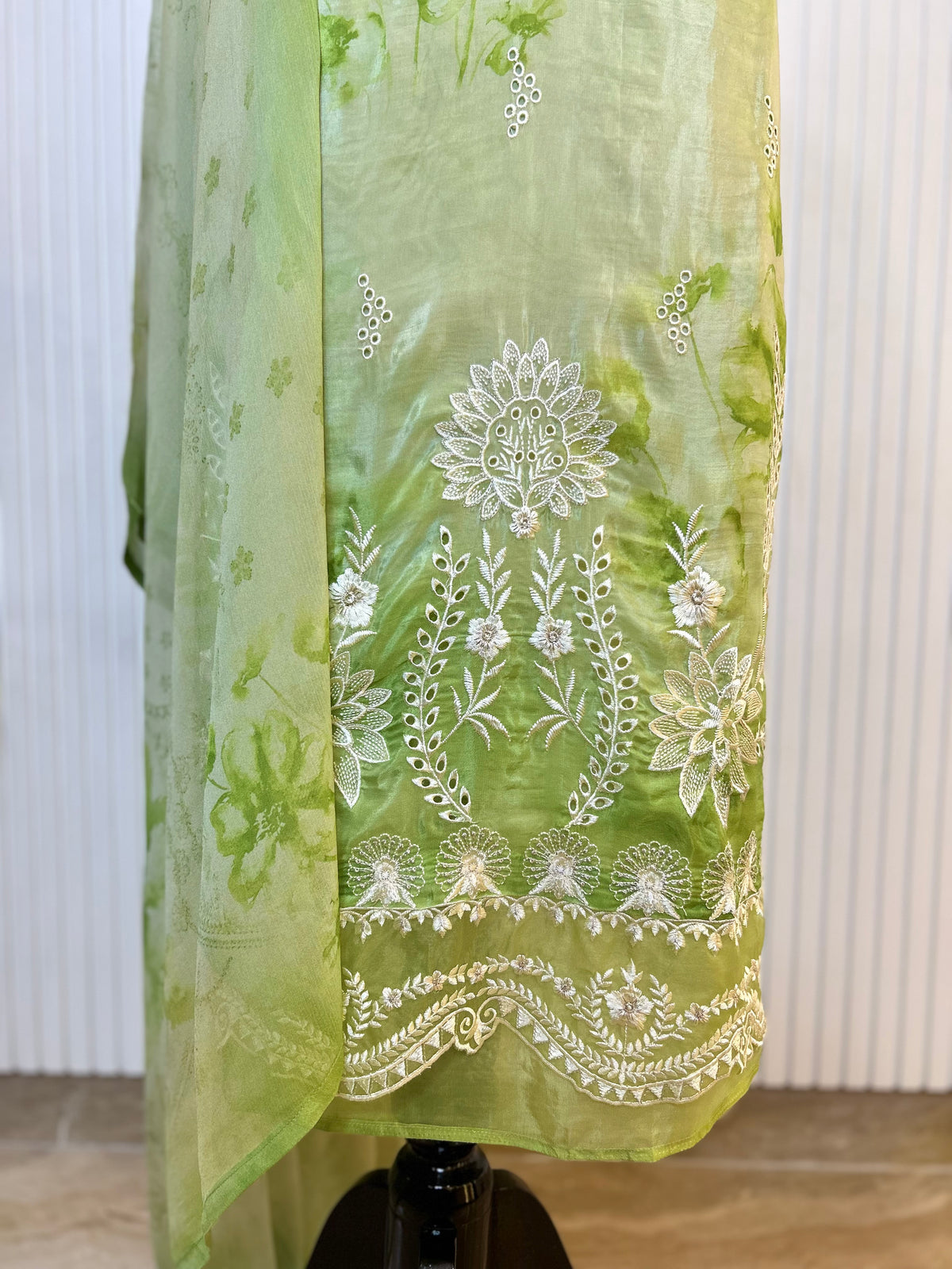 Glass Organza Embroidered Unstitched Suit With Chemical Print Front & Back Paired With Chinon Digital Print Dupatta